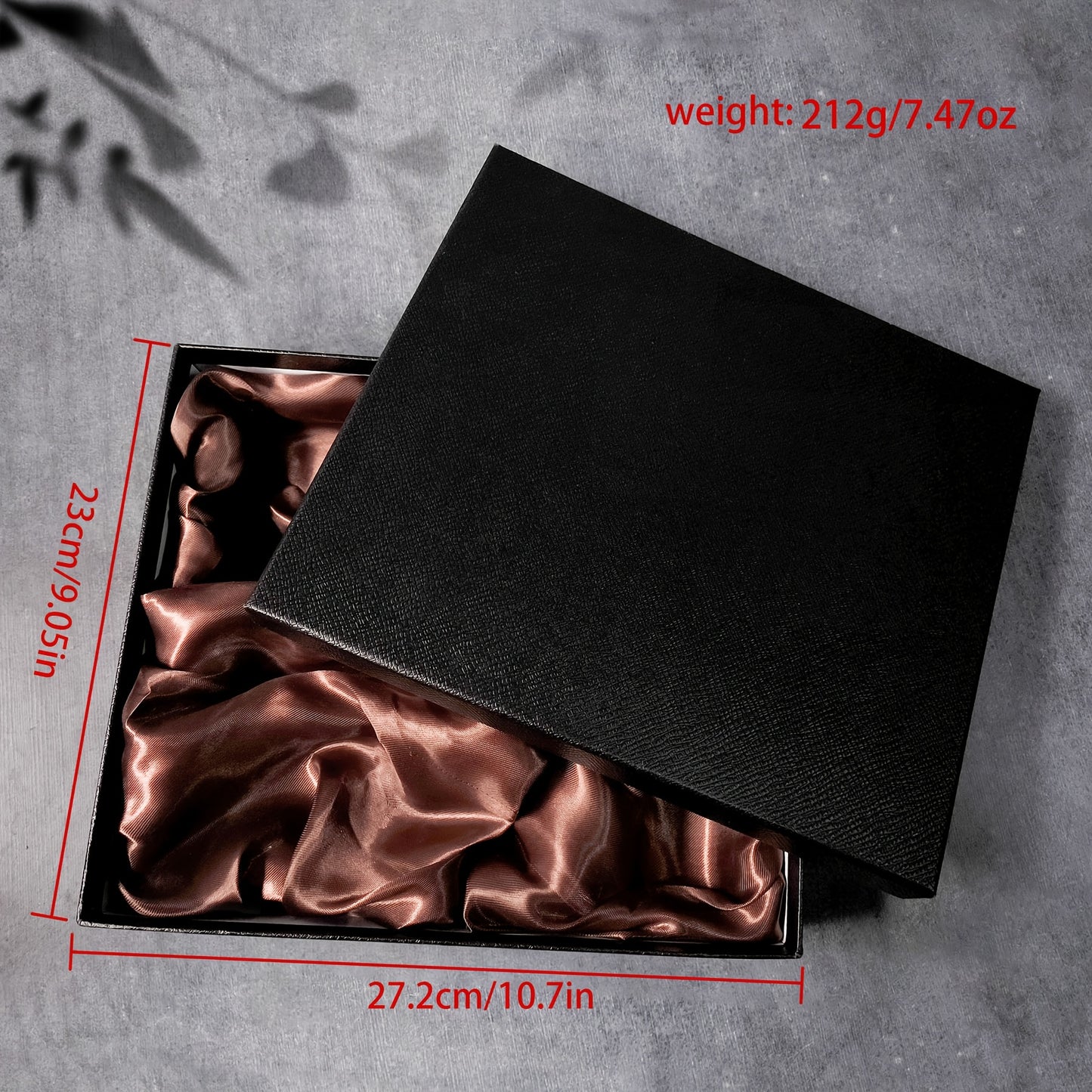 Set di 6 accessori classici casual da uomo in similpelle nera: portafoglio a righe, orologio con quadrante quadrato, occhiali, portachiavi, biglietto d'auguri, cintura