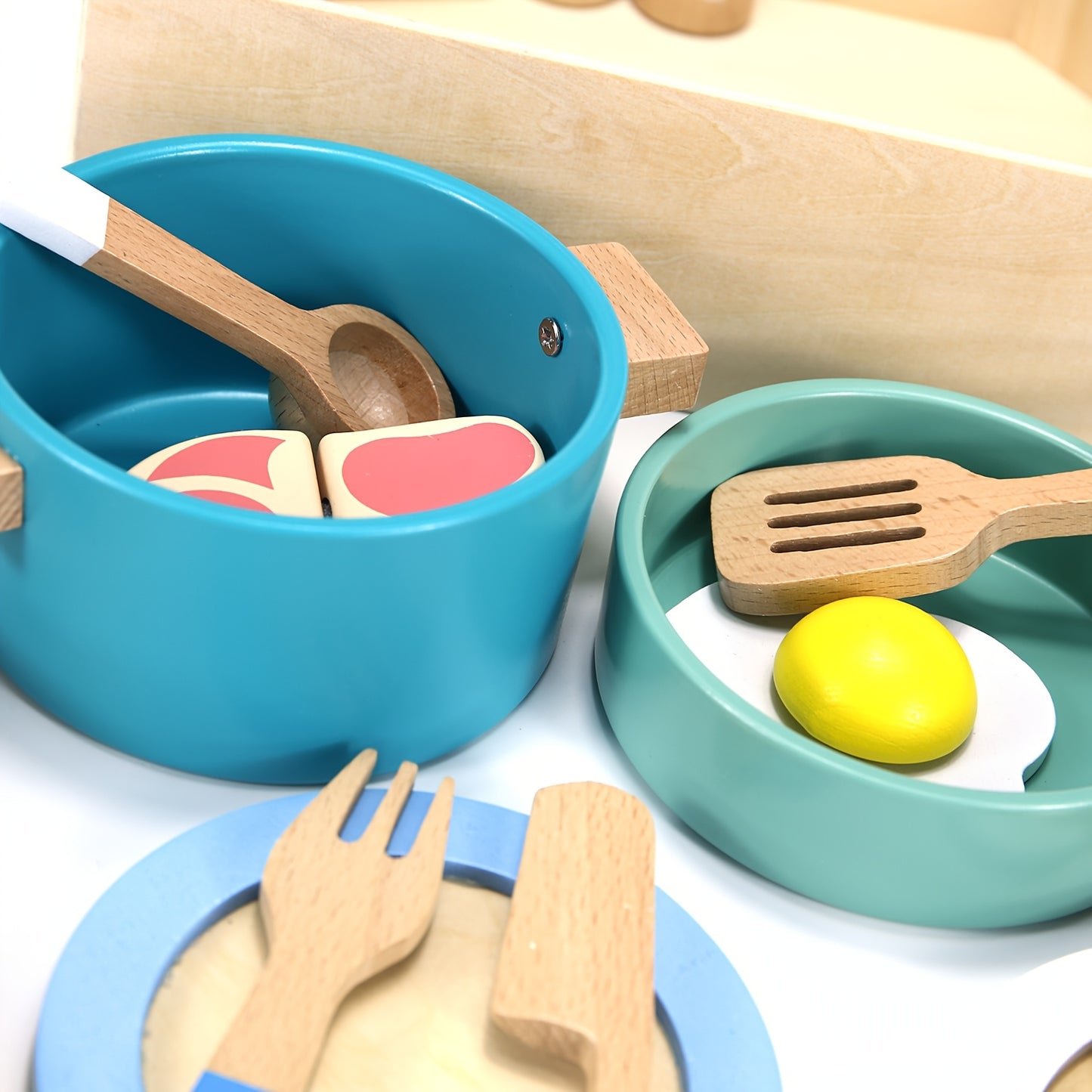 Set da cucina in legno per bambini - Giocattolo da cucina realistico con piatti e utensili, include cibo finto, regalo ideale per bambini e bambine dai 3 ai 6 anni, divertente kit per giocare di finzione
