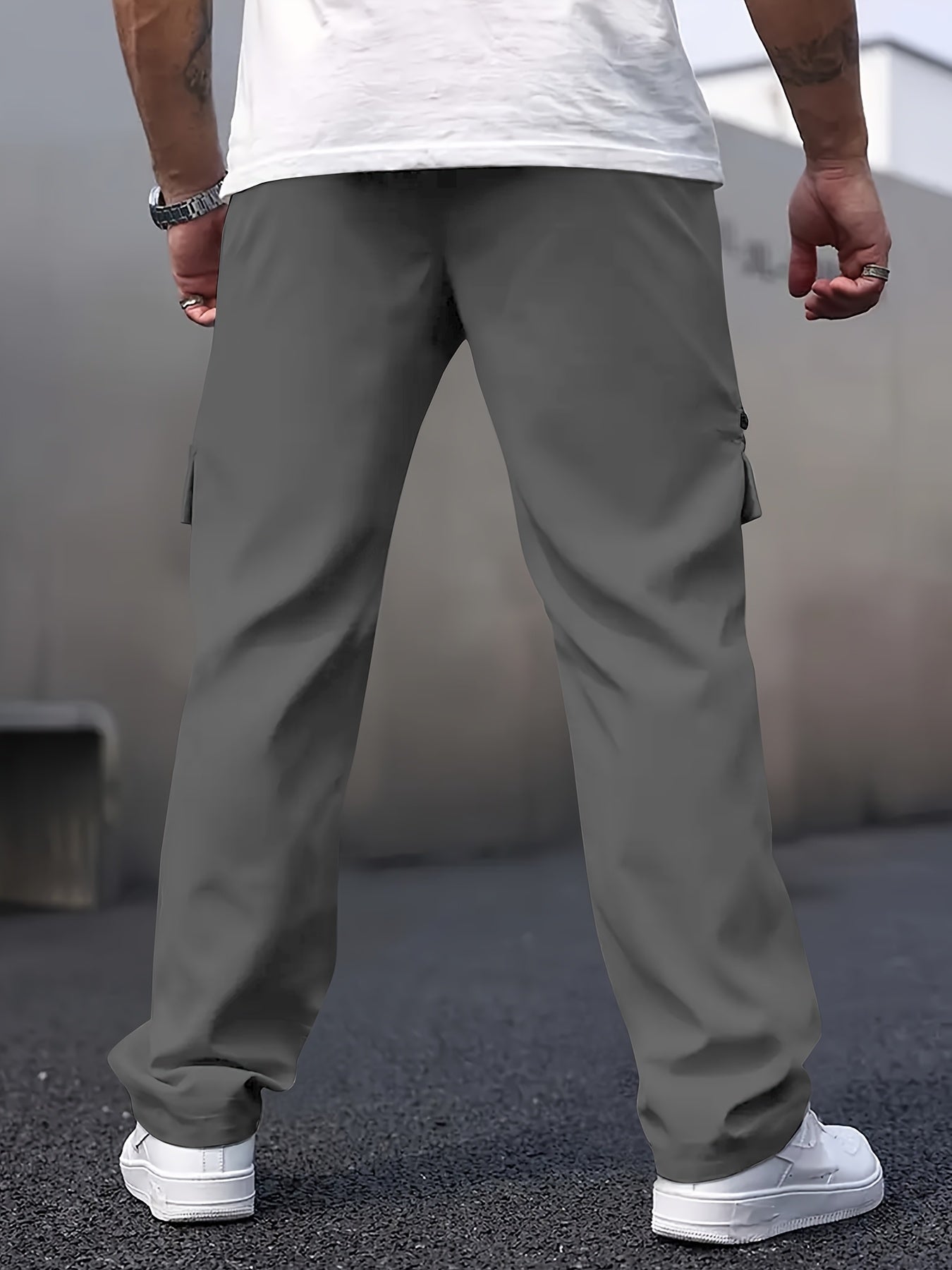 Pantaloni cargo casual da uomo con tasche multiple - Gamba dritta, vestibilità ampia, beige, dettagli con cerniera, perfetti per primavera e autunno