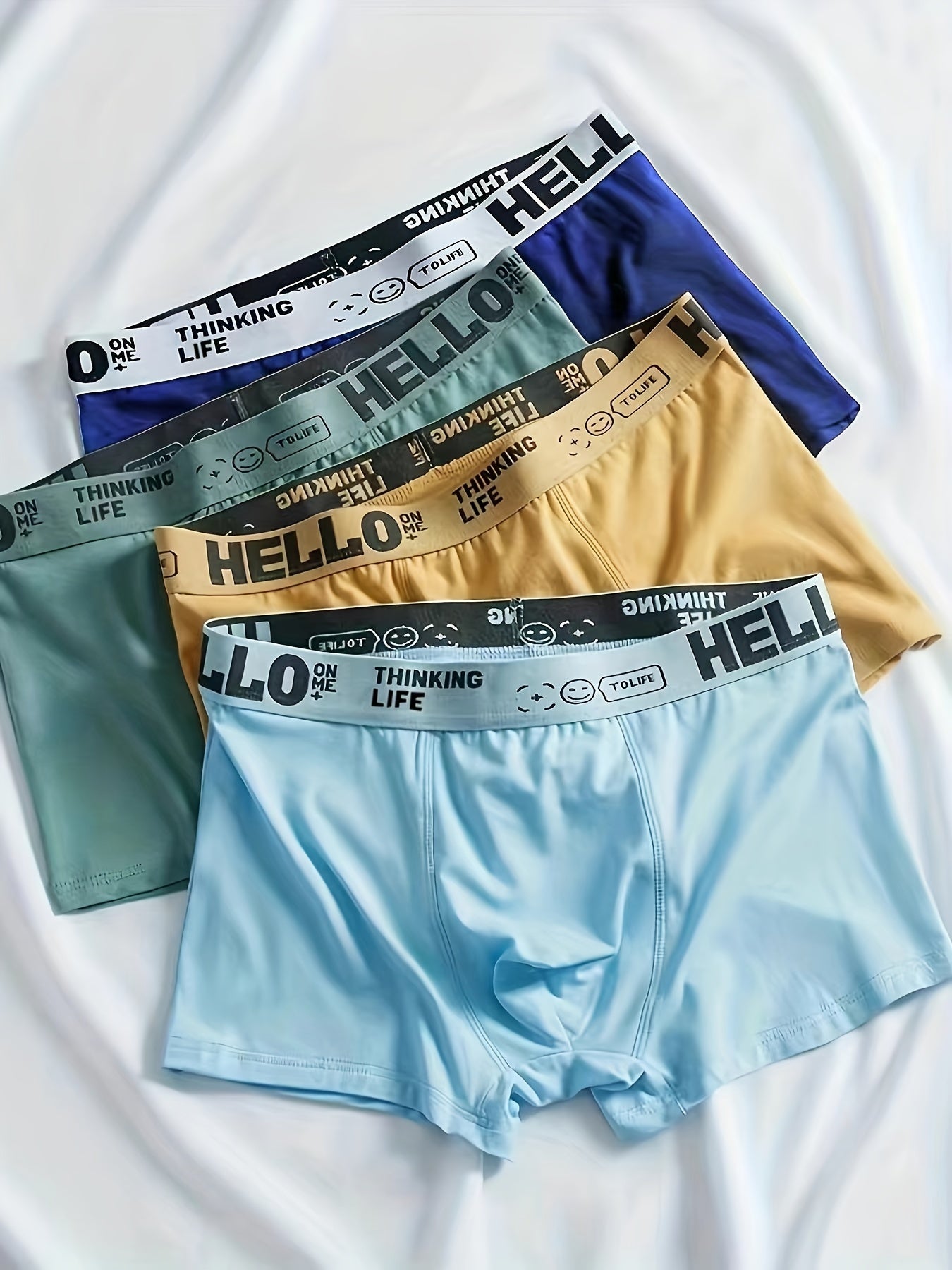 4PCS Men's Underpants Teenagers Men's Underpants Boxer Trendy Underpants Random Printing Non-positioning
