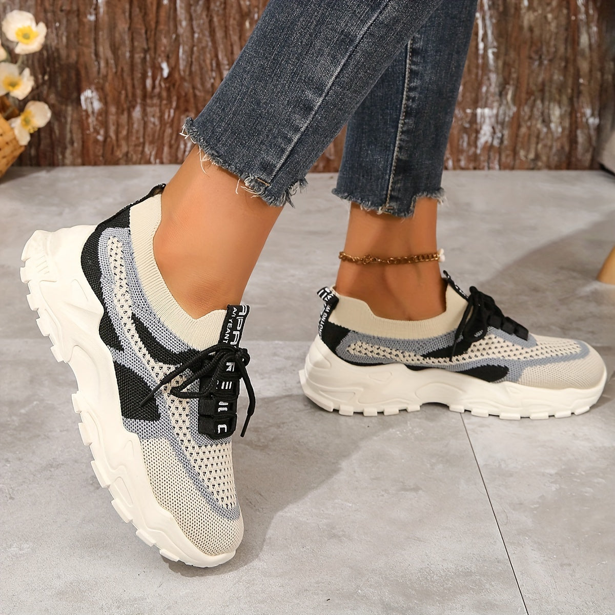 Sneakers da donna con plateau in rete traspirante, scarpe casual con lacci per esterni, comode scarpe sportive basse taglie forti