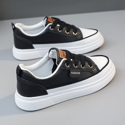 Sneakers basse casual da donna - Leggere, con lacci, design basso in bianco, oro e nero con suola in gomma, calzature alla moda per tutte le stagioni, scarpe carine