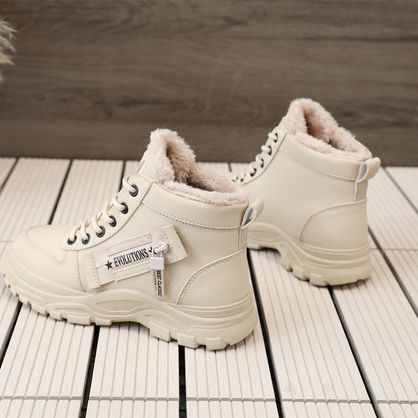 Cozy Fleece-Lined High-Top Sneakers for Women - Casual Lace-Up, Non-Slip Rubber Sole, All-Season Comfort, Warm, Boots