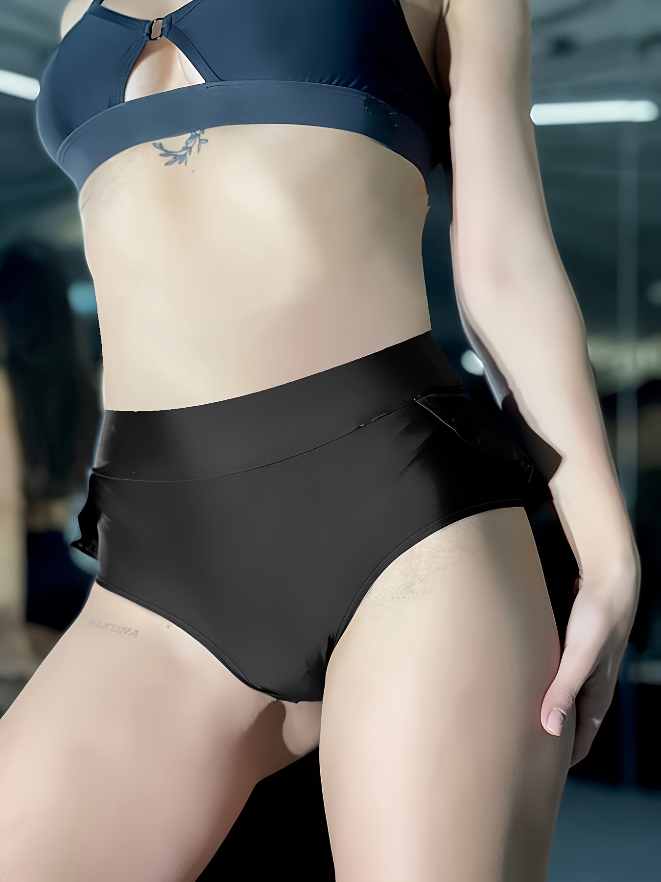 Pantaloncini da yoga fitness a vita alta con volant alla moda, pantaloncini sportivi aderenti sexy, abbigliamento da donna