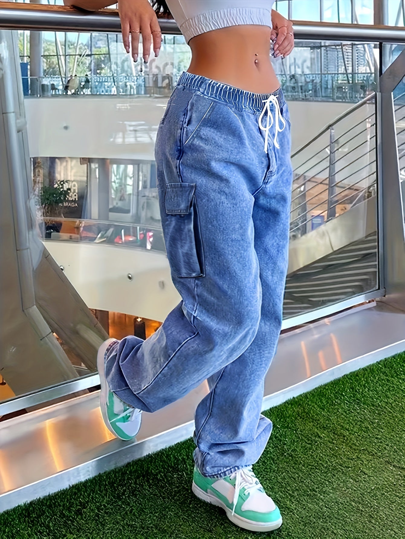 Jeans cargo a vita media da donna, pantaloni in denim elasticizzati con vita elasticizzata e gamba larga, con tasche, pantaloni larghi da streetwear Y2K