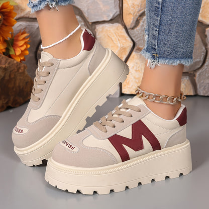 Sneakers casual da donna con lacci - Traspiranti, suola spessa, punta tonda, rivestimento sintetico - Bianche, sneakers alte
