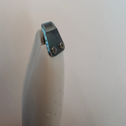 Tagliacapelli avanzato per la toelettatura degli animali domestici - Potente, silenzioso e ricaricabile tramite USB, illuminato a LED, senza fili per tagli di capelli senza sforzo per cani e gatti, sicuro e delicato per gli amici pelosi