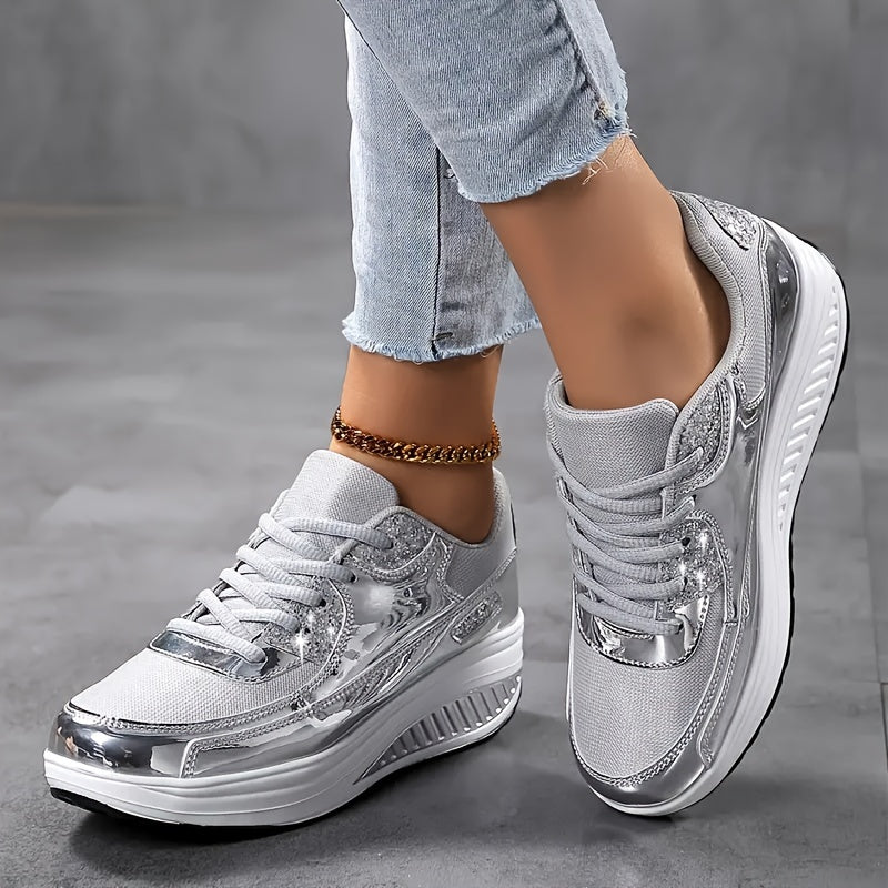 Sneakers glitterate alla moda da donna, scarpe casual riflettenti da passeggio, scarpe sportive leggere e rialzate, calzature comode con suola spessa