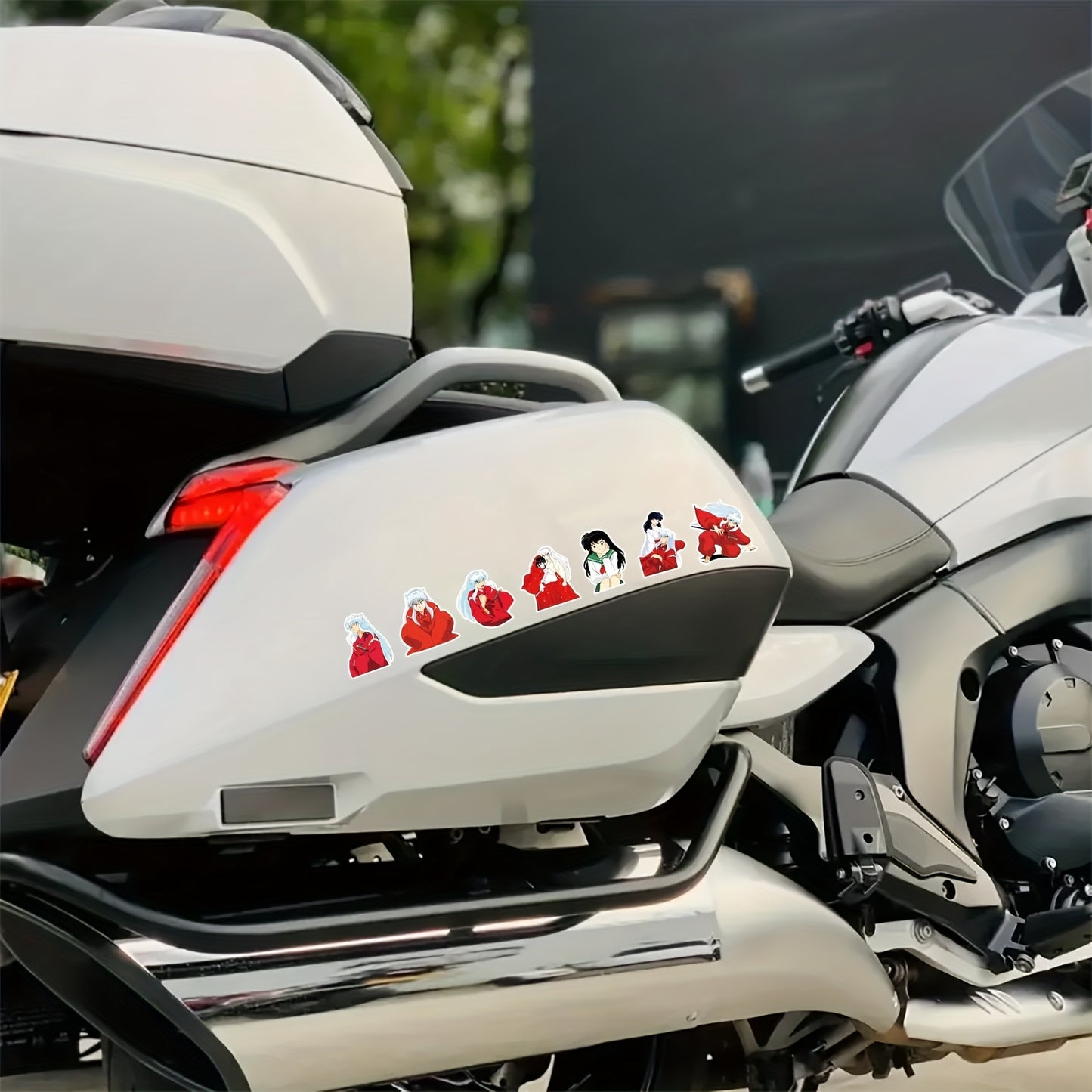 50 adorabili adesivi impermeabili a tema anime dei cartoni animati - Decalcomanie vivaci per auto, moto, laptop, bagagli, borraccia, skateboard - Collezione di accessori decorativi di qualità premium