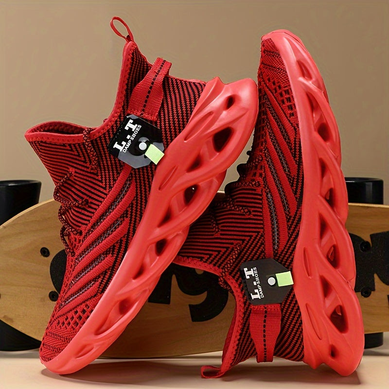 Scarpe da corsa traspiranti in maglia da uomo con assorbimento degli urti, comode sneakers con lacci e suola morbida per jogging all'aperto, primavera ed estate
