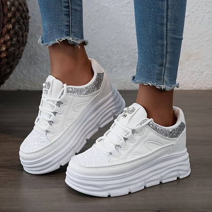Sneakers da donna beige con dettagli glitterati - Altezza aumentata di 6 cm, suola in PVC resistente, scarpe da skate casual con lacci, tomaia in pelle sintetica di alta qualità, comode per un abbigliamento casual