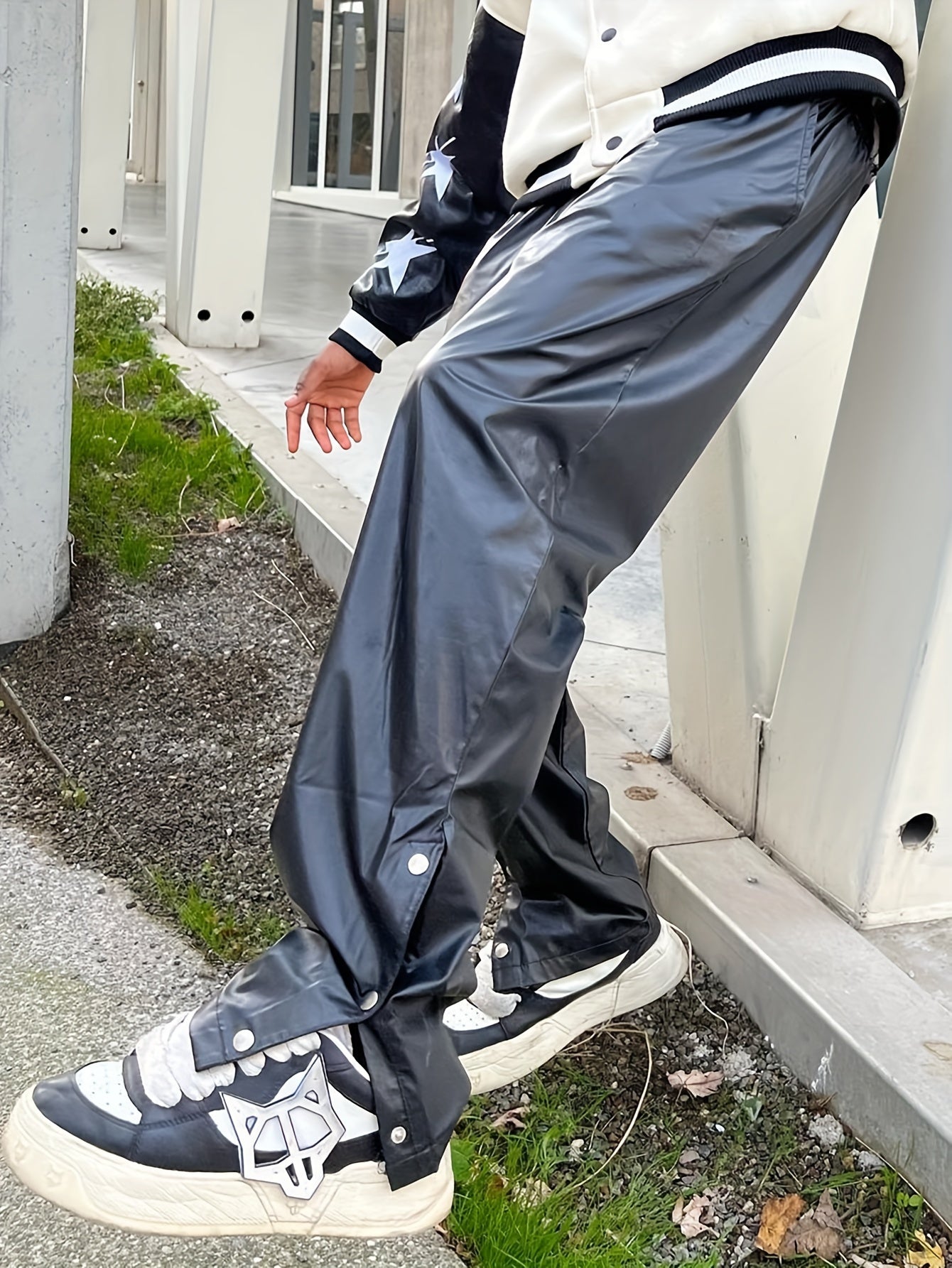 Pantaloni larghi ed eleganti da uomo, abbigliamento casual da strada