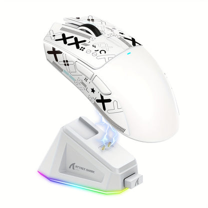 Mouse da gioco wireless leggero ATTACK SHARK X11 con base di ricarica RGB, modalità cablata 2.4G/USB-C/BT 3, 22K DPI, sensore PAW3311, interruttore HUYU, 5 pulsanti programmabili, per PC bianco e adesivo