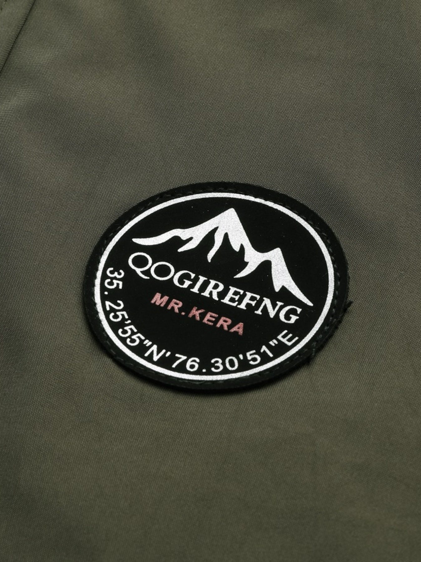 Men's New Casual Detachable Hooded Windbreaker Jacket, High Quality Polyester Bomber Coat with Multi-Pockets, Lightweight & Breathable for Outdoor Hiking, Bike Riding, and Casual Wear, 2022 Spring & Autumn Sport Jacket