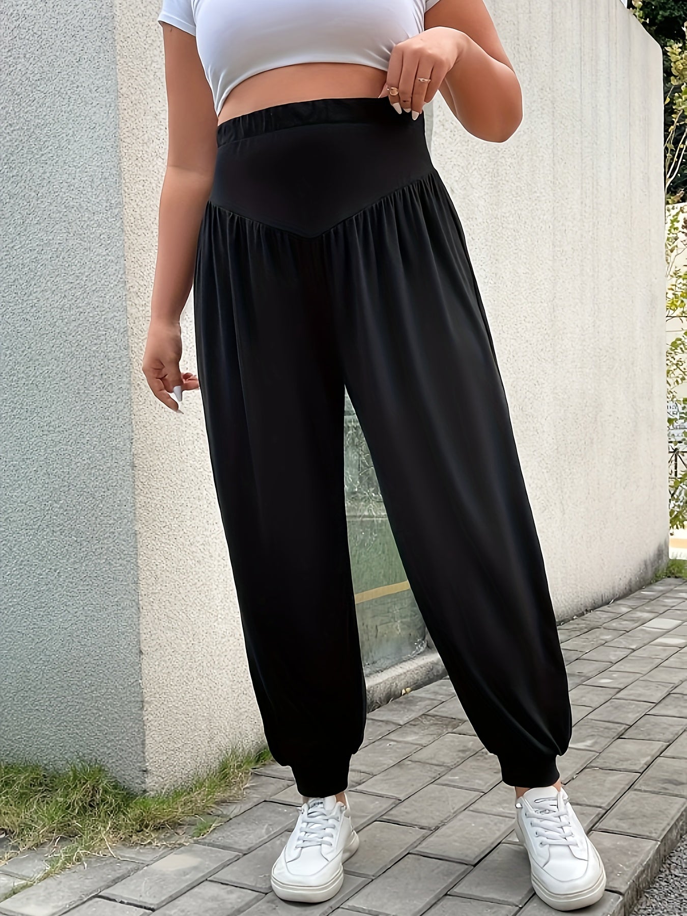 Plus Size Solid Ruched Baggy Joggers, Casual Elastic Waist Pants For Spring & Summer, Women's Plus Size Clothing