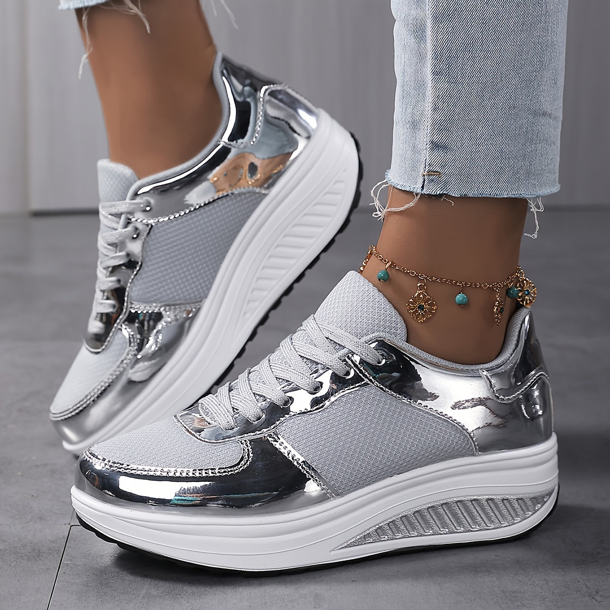 Sneakers da donna con plateau in rete traspirante, scarpe casual con lacci e suola bassa, comode