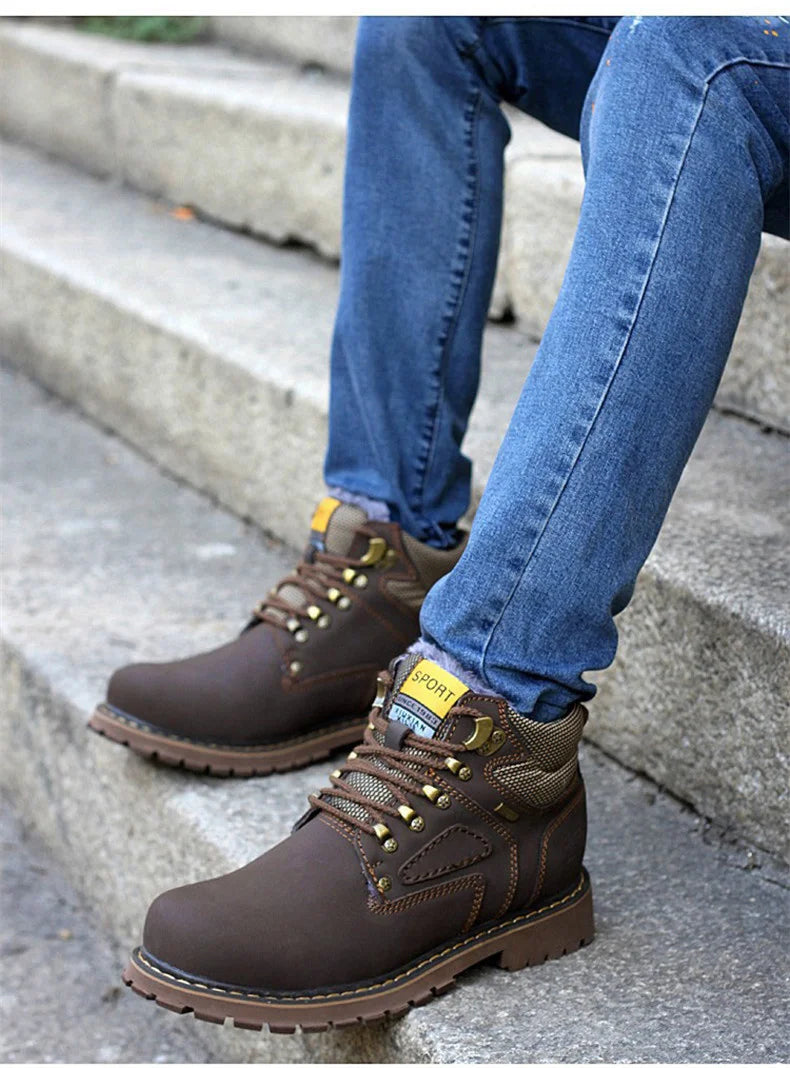 Stivali da uomo in vera pelle scarpe da lavoro Casual marrone marchio di lusso autunno inverno stivaletti maschili di moda fatti a mano Bot