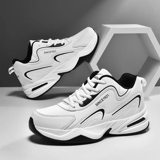 Scarpe da corsa sportive da uomo Scarpe da ginnastica casual morbide da passeggio all'aperto Sneaker in pelle di design di moda Tennis da uomo impermeabile Masculina