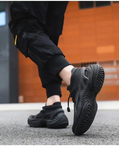 Scarpe da corsa da uomo Tomaia in mesh Traspirante Calzature sportive casual Tendenza estiva Ultraleggero Comodo Slip-on alla caviglia alta