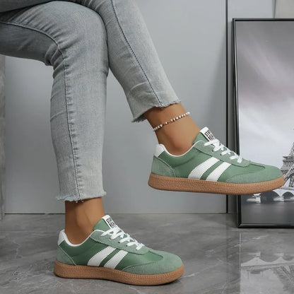 Scarpe da ginnastica comode e leggere da donna Scarpe sportive stringate a righe alla moda Scarpe da ginnastica verdi traspiranti casual da donna Taglie forti