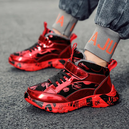 2025 Scarpe invernali per bambini Stivali da ragazza per ragazzo Stivali da neve per bambini in pelle PU resistenti all'acqua Scarpe da ginnastica calde di moda in peluche Scarpe da esterno casual