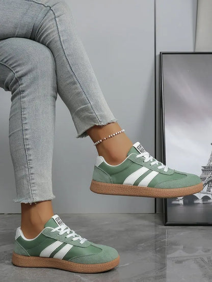 Scarpe da ginnastica comode e leggere da donna Scarpe sportive stringate a righe alla moda Scarpe da ginnastica verdi traspiranti casual da donna Taglie forti