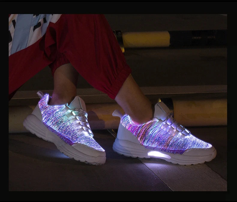 Scarpe da uomo moda LED sneakers illuminate ricarica USB fibra ottica tessuto suola elastica scarpe casual lampeggianti luminose luminose