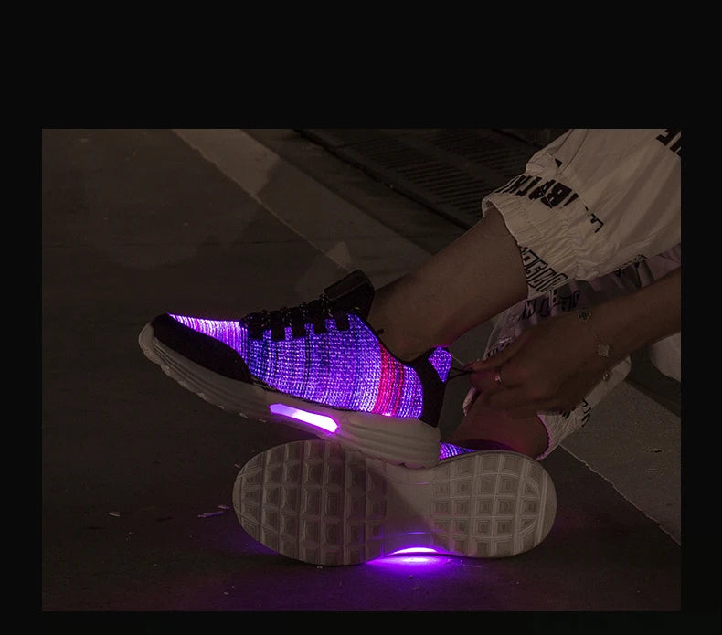 Scarpe da uomo moda LED sneakers illuminate ricarica USB fibra ottica tessuto suola elastica scarpe casual lampeggianti luminose luminose