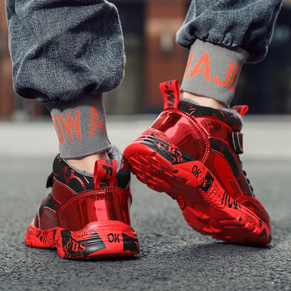 2025 Scarpe invernali per bambini Stivali da ragazza per ragazzo Stivali da neve per bambini in pelle PU resistenti all'acqua Scarpe da ginnastica calde di moda in peluche Scarpe da esterno casual