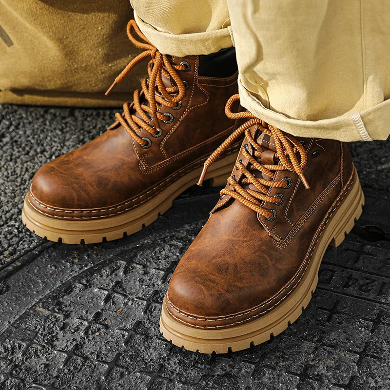 Stivaletti in pelle Scarpe da passeggio alla moda Calzature casual da uomo all'aperto Stivali da neve in peluche invernale Nuove scarpe alte da uomo Trendl