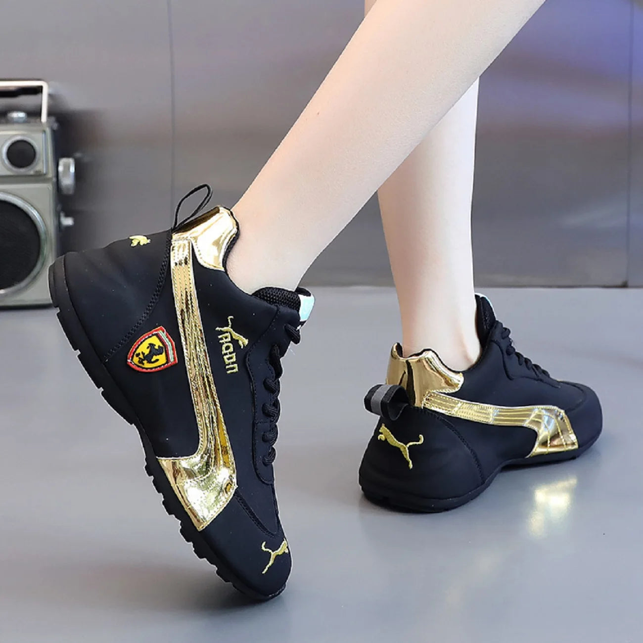 Scarpe casual da uomo con superficie in pelle; scarpe sportive basse; comode scarpe bianche; scarpe da uomo con suola morbida; nuovo stile