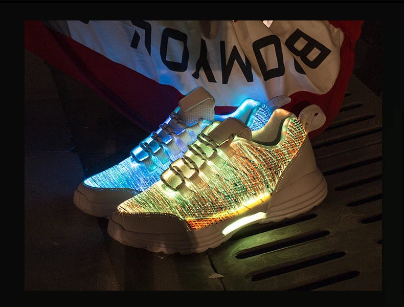 Scarpe da uomo moda LED sneakers illuminate ricarica USB fibra ottica tessuto suola elastica scarpe casual lampeggianti luminose luminose