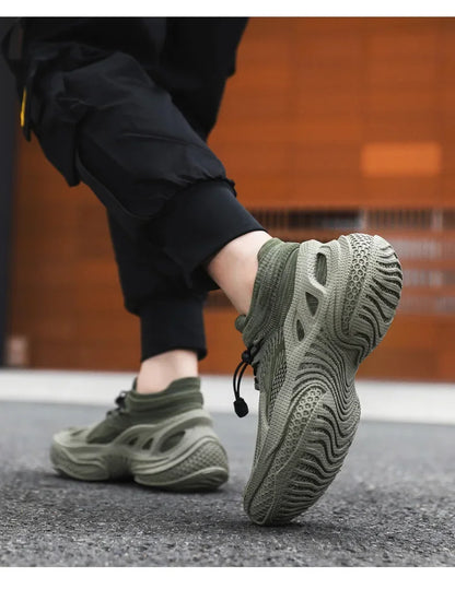 Scarpe da corsa da uomo Tomaia in mesh Traspirante Calzature sportive casual Tendenza estiva Ultraleggero Comodo Slip-on alla caviglia alta