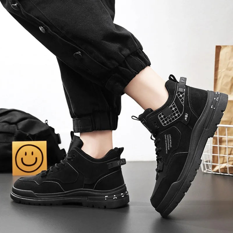 Scarpe Casual in pelle da uomo primavera traspirante spessore scarpe sportive studente moda High Top Skateboard scarpa stivaletto