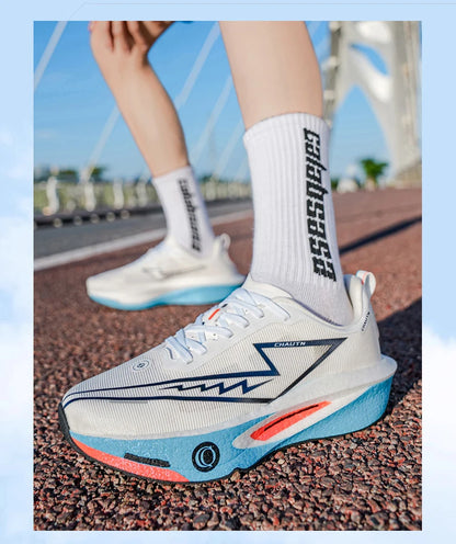 Scarpe da corsa Casual Carbon Board Marathon Uomo Sport Leggero Traspirante Donna Comode Scarpe da ginnastica da palestra per allenamento atletico