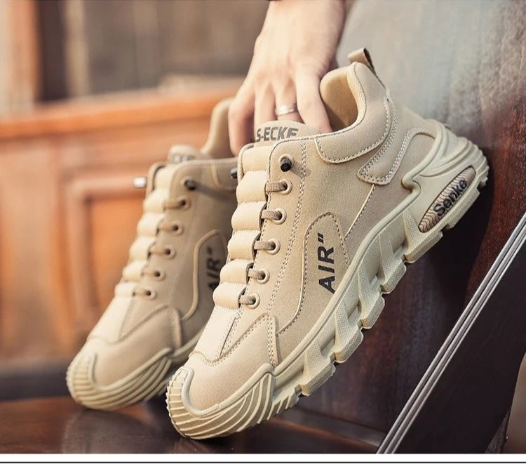 Scarpe casual da uomo moda autunno 2025 Scarpe da tavolo semplici e traspiranti nere Scarpe da jogging in EVA indossabili e comode