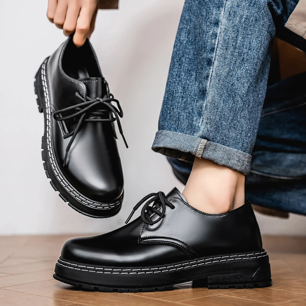 2025 nuove scarpe formali da uomo in pelle, pelle nera lucida