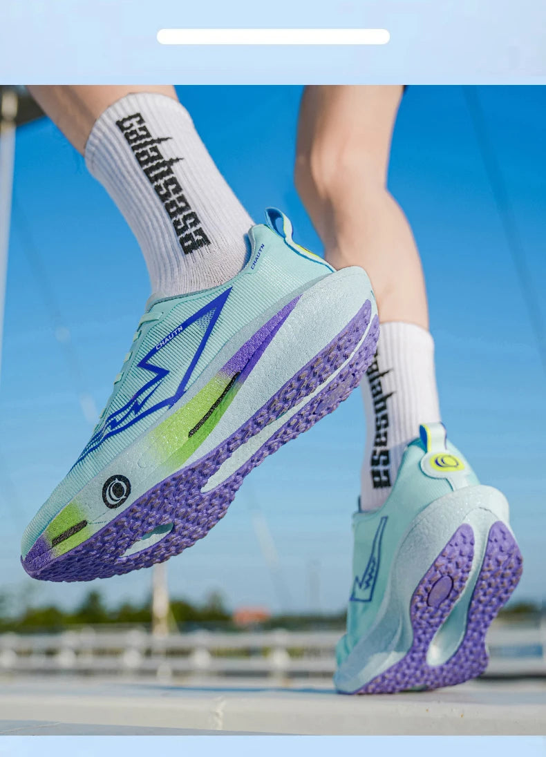 Scarpe da corsa Casual Carbon Board Marathon Uomo Sport Leggero Traspirante Donna Comode Scarpe da ginnastica da palestra per allenamento atletico