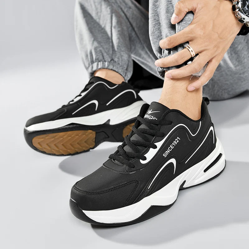 Scarpe da corsa sportive da uomo Scarpe da ginnastica casual morbide da passeggio all'aperto Sneaker in pelle di design di moda Tennis da uomo impermeabile Masculina