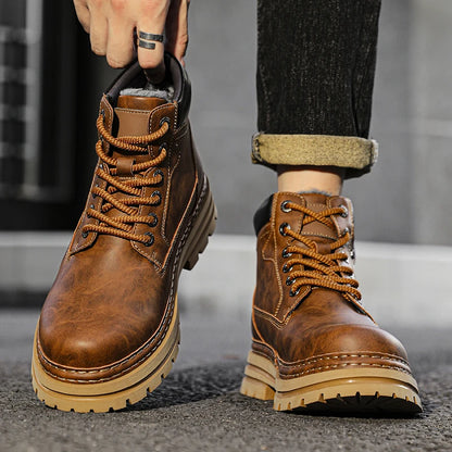 Stivaletti in pelle Scarpe da passeggio alla moda Calzature casual da uomo all'aperto Stivali da neve in peluche invernale Nuove scarpe alte da uomo Trendl