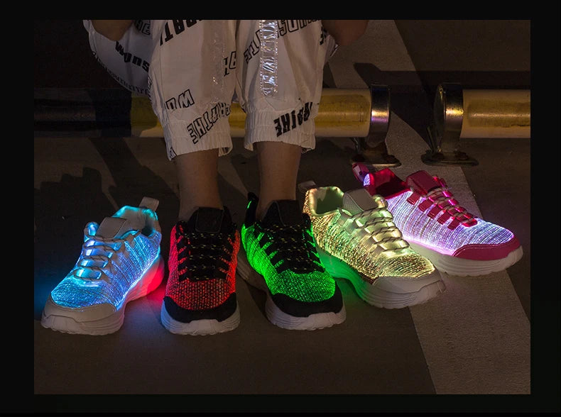 Scarpe da uomo moda LED sneakers illuminate ricarica USB fibra ottica tessuto suola elastica scarpe casual lampeggianti luminose luminose