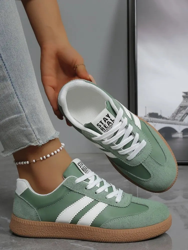 Scarpe da ginnastica comode e leggere da donna Scarpe sportive stringate a righe alla moda Scarpe da ginnastica verdi traspiranti casual da donna Taglie forti