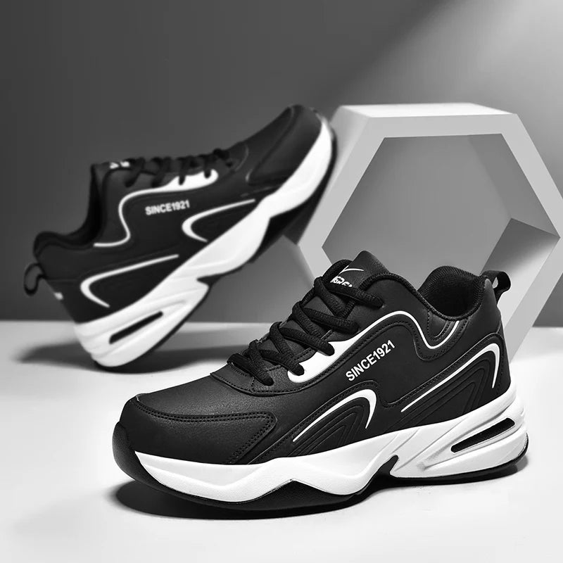 Scarpe da corsa sportive da uomo Scarpe da ginnastica casual morbide da passeggio all'aperto Sneaker in pelle di design di moda Tennis da uomo impermeabile Masculina