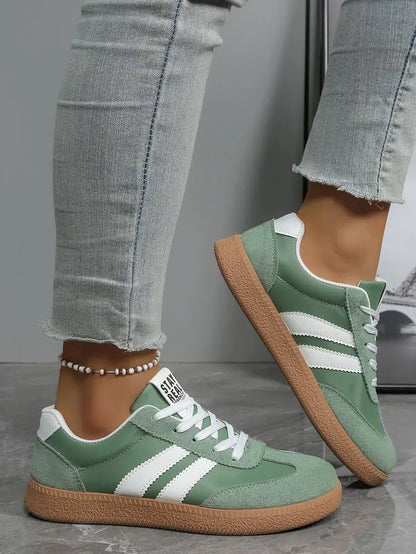 Scarpe da ginnastica comode e leggere da donna Scarpe sportive stringate a righe alla moda Scarpe da ginnastica verdi traspiranti casual da donna Taglie forti