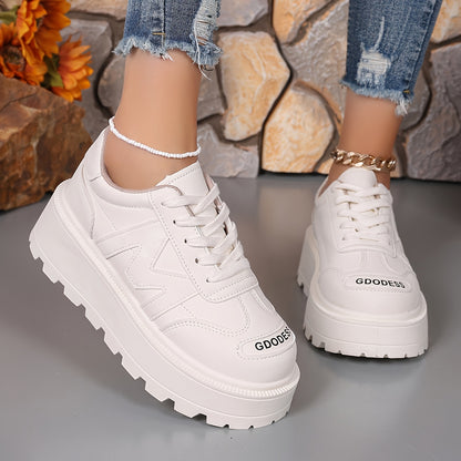 Sneakers casual da donna con lacci - Traspiranti, suola spessa, punta tonda, rivestimento sintetico - Bianche, sneakers alte