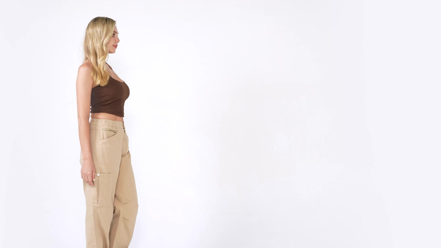 Pantaloni cargo con tasche a patta e tasche oblique, pantaloni larghi a vita alta con bottoni Y2K per primavera ed estate, abbigliamento da donna