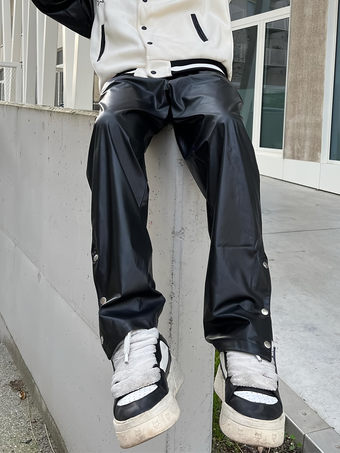 Pantaloni larghi ed eleganti da uomo, abbigliamento casual da strada