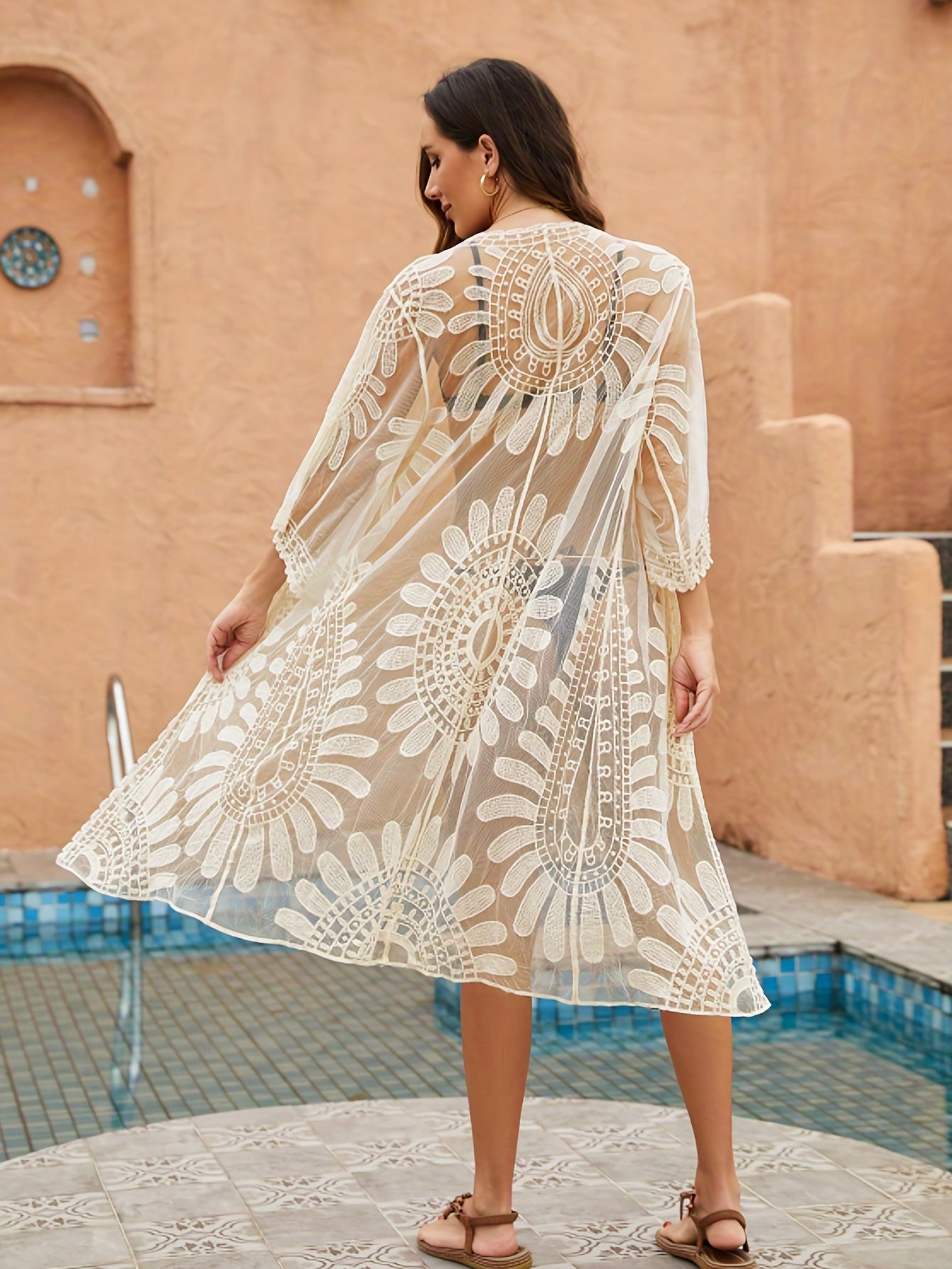 Copricostume in pizzo ricamato, tessuto a rete a contrasto, copricostume trasparente con maniche lunghe e finiture smerlate, kimono, costume da bagno da donna